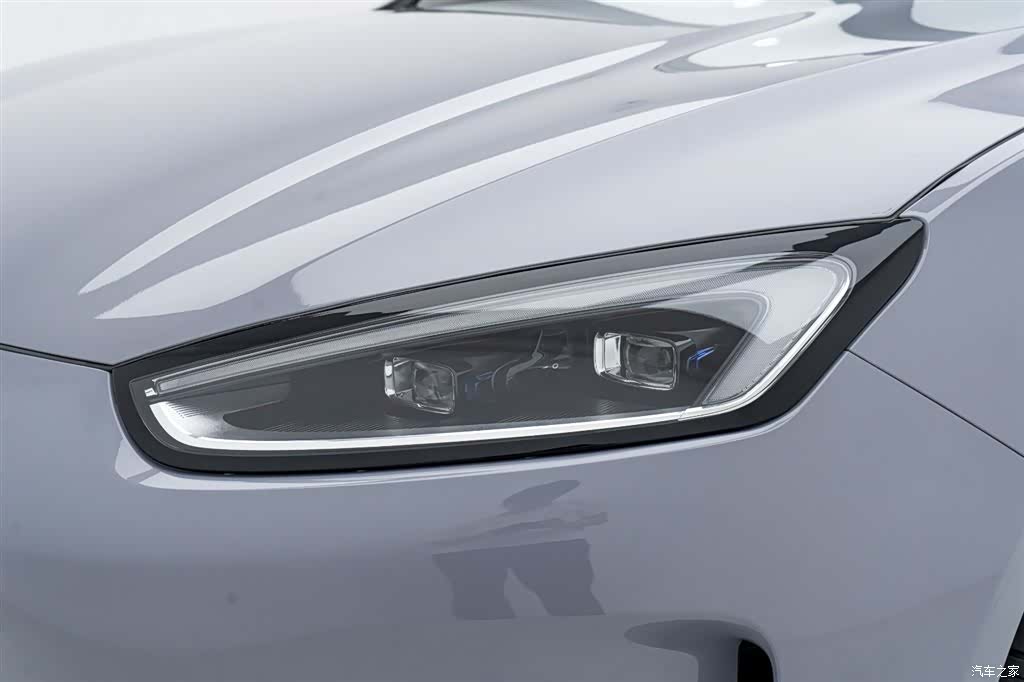 AITO M5, 2025 10