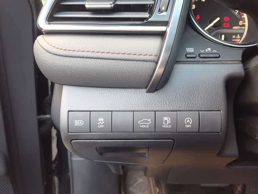 Toyota Camry 2021, фото 12