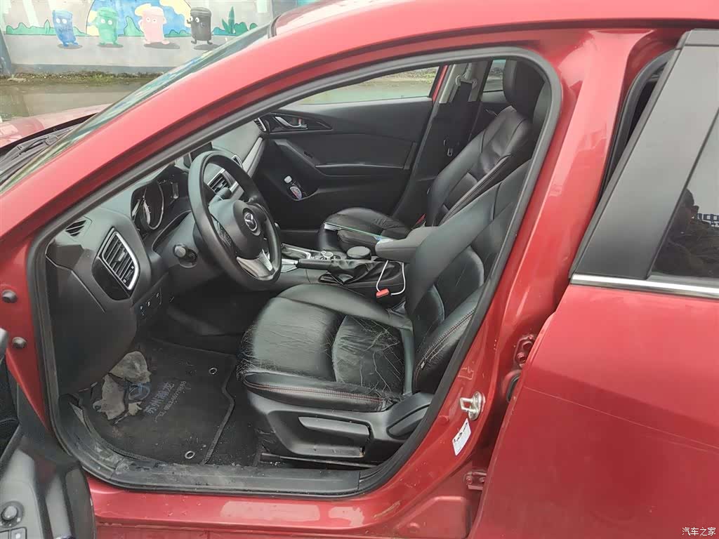 Mazda Mazda3, 2016 8