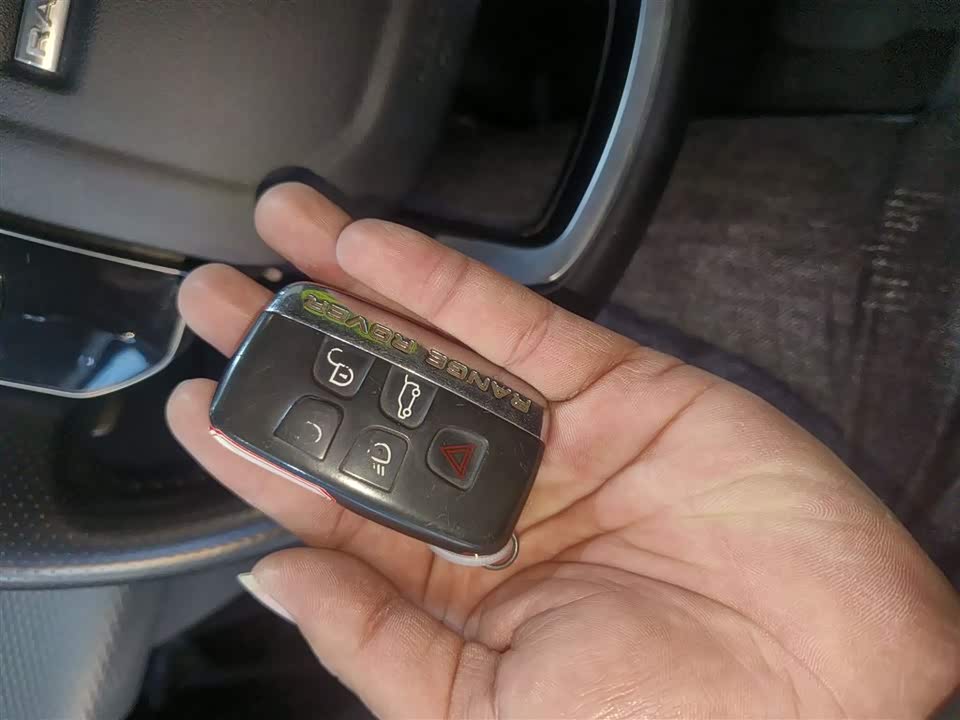 Land Rover Range Rover Star Pulse