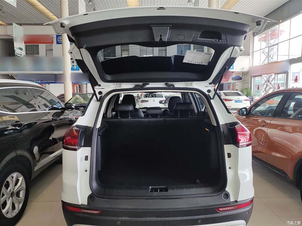 Geely Boyue, 2021 15