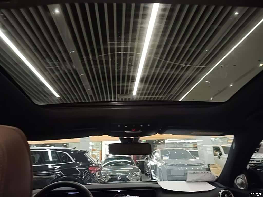 Mercedes-Benz E-Class, 2020 18