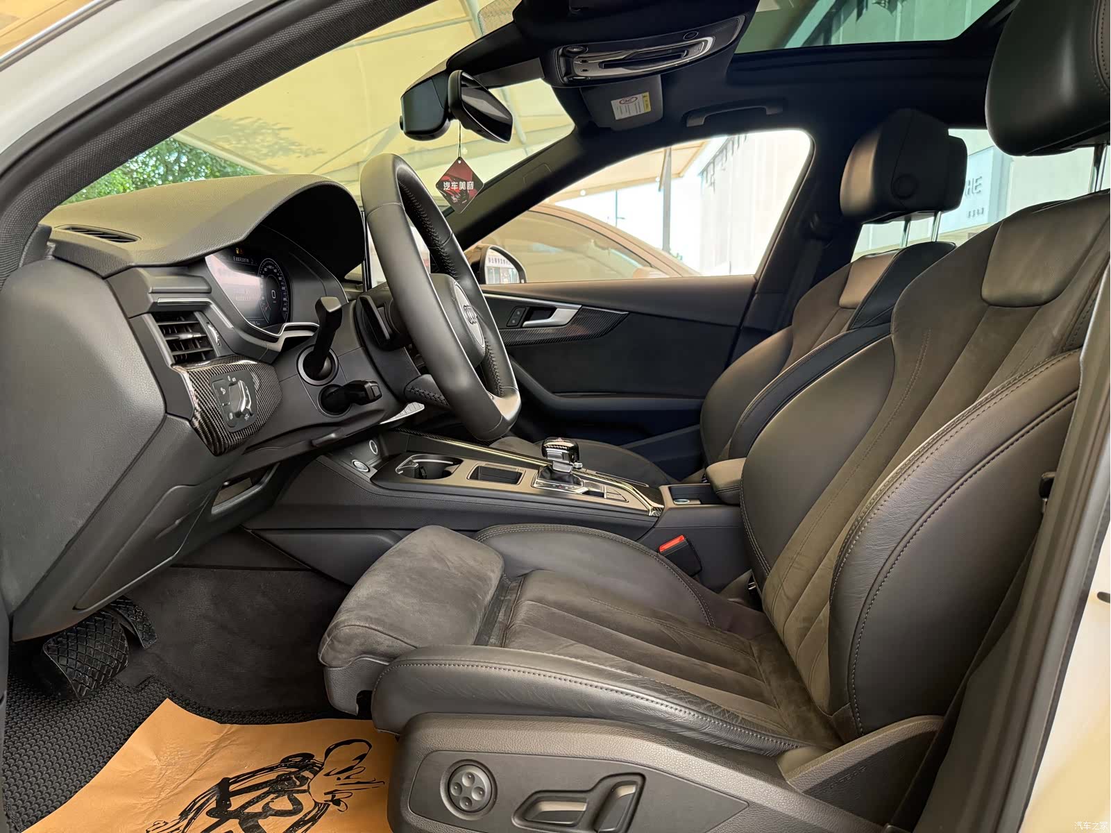 Audi A4L, 2020 9