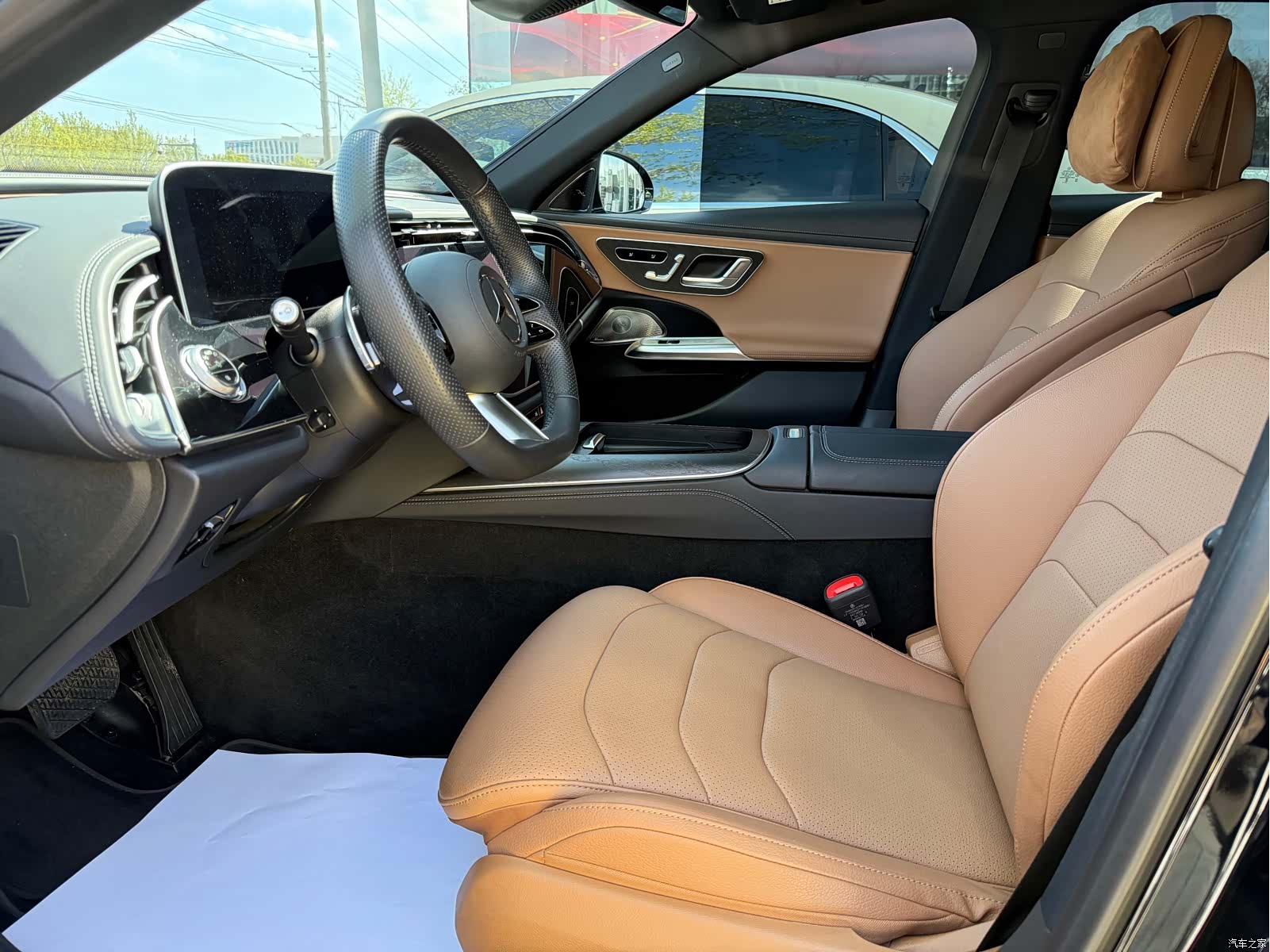 Mercedes-Benz E-Class, 2024 7