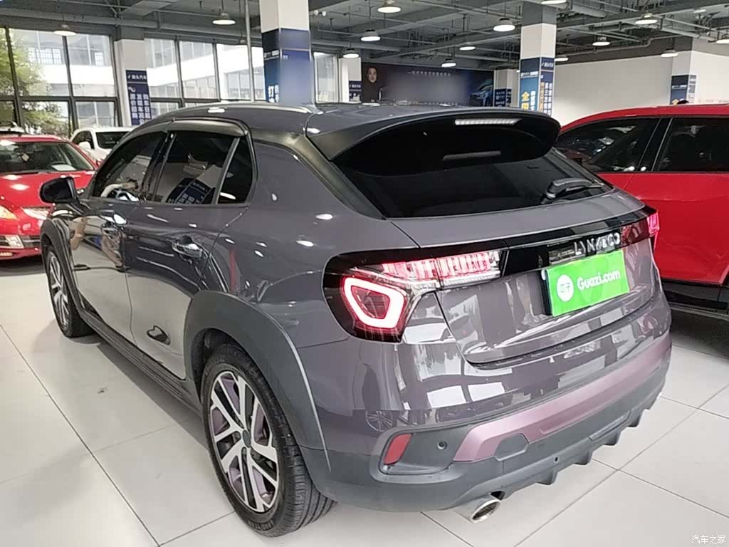 Lynk & Co 02, 2021 все фото