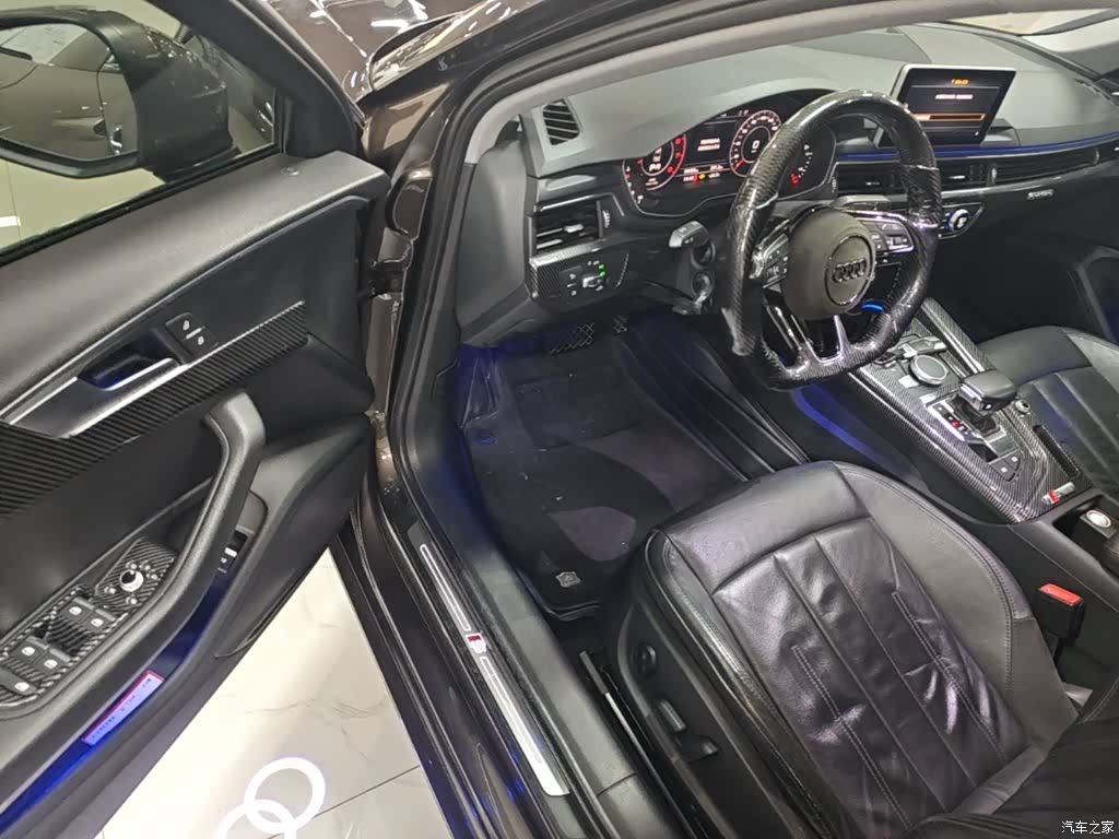 Audi A4L, 2020 16