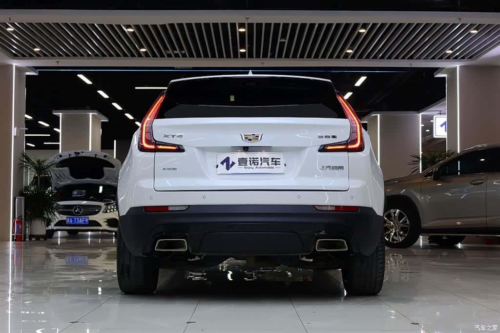 Cadillac XT4, 2020 7