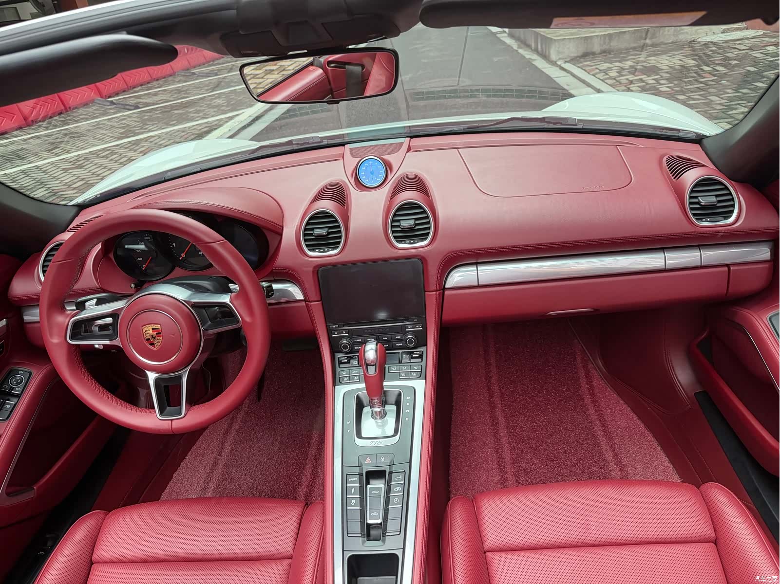 Porsche Boxster, 2019 10