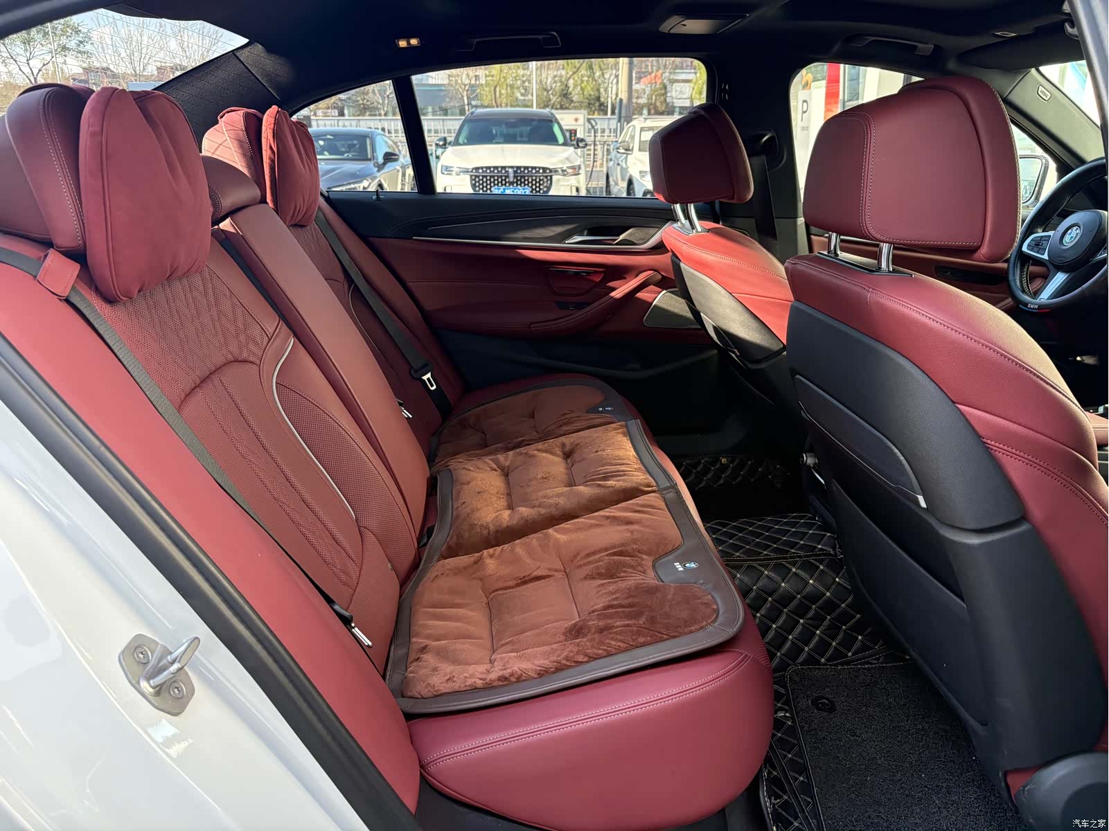 BMW 5 Series, 2022 7