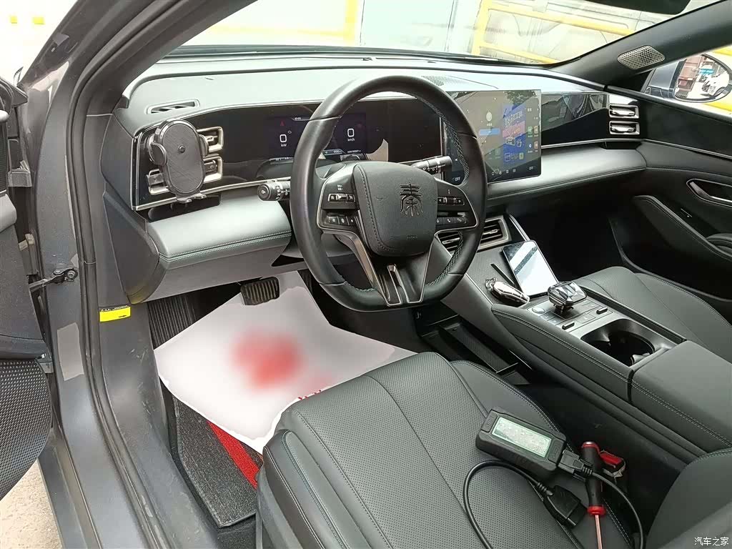 BYD Qin, 2024 10