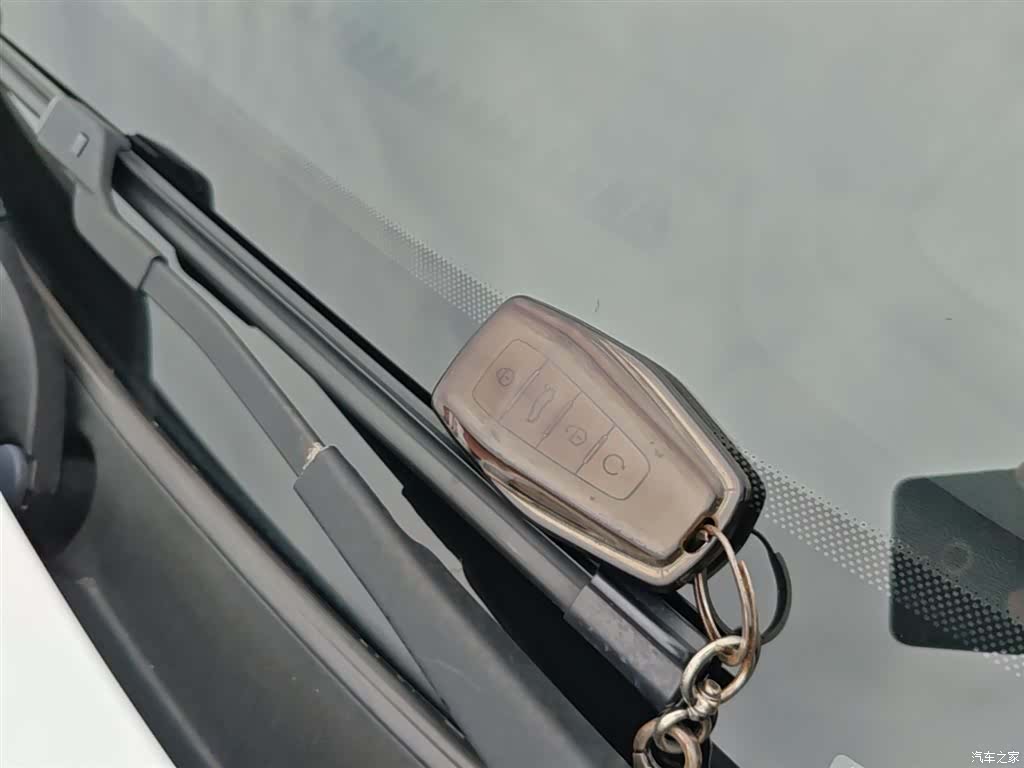 Geely Coolray, 2021 9