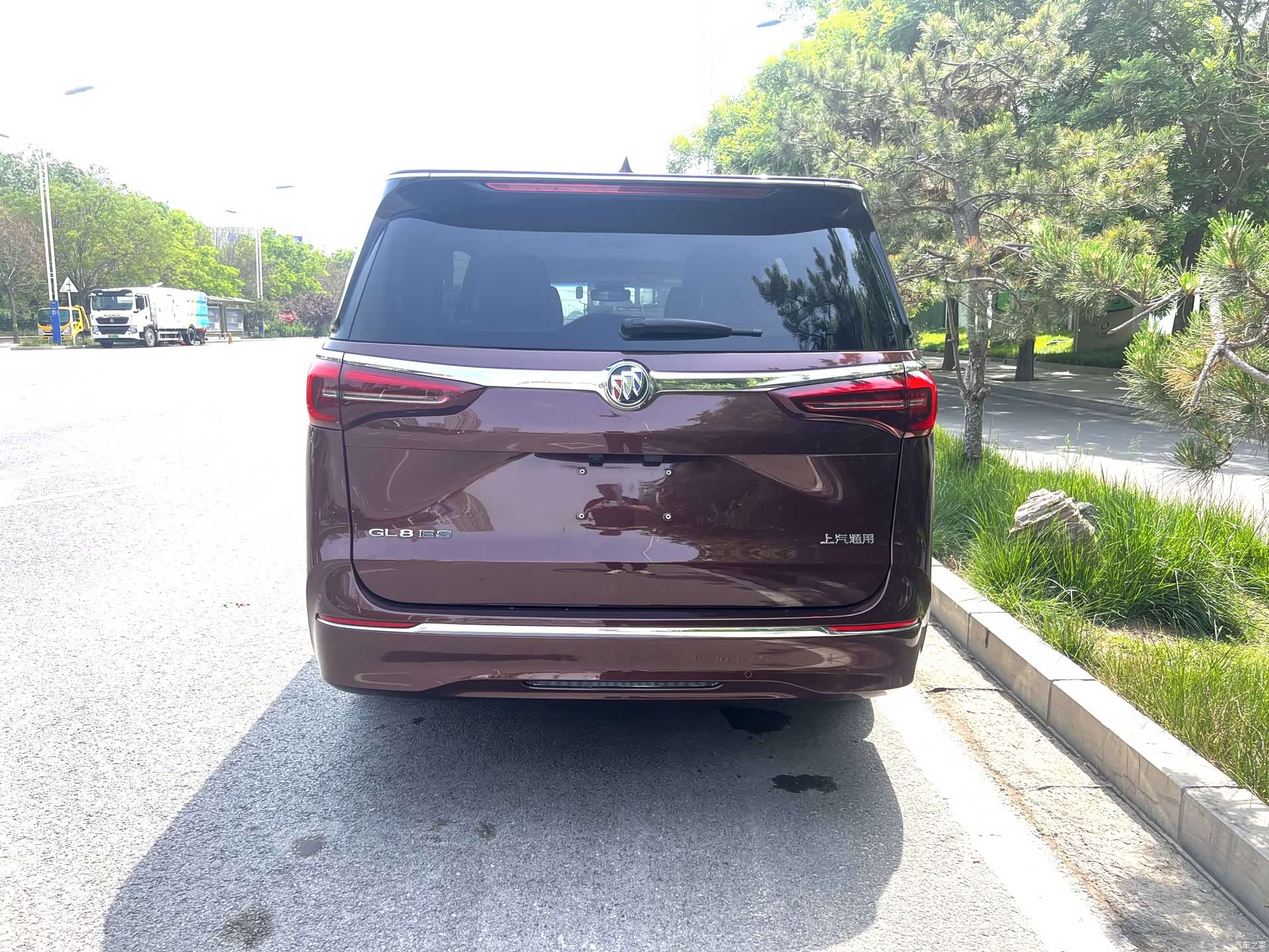 Buick GL8, 2023 все фото