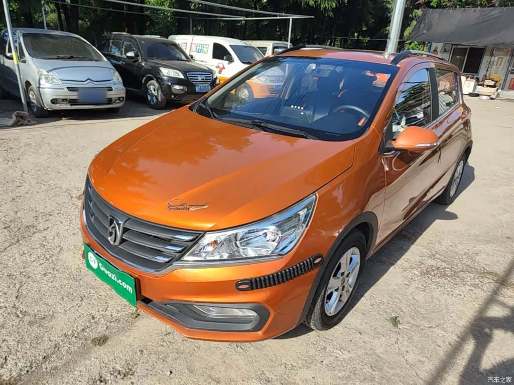 Wuling 310, 2017 1