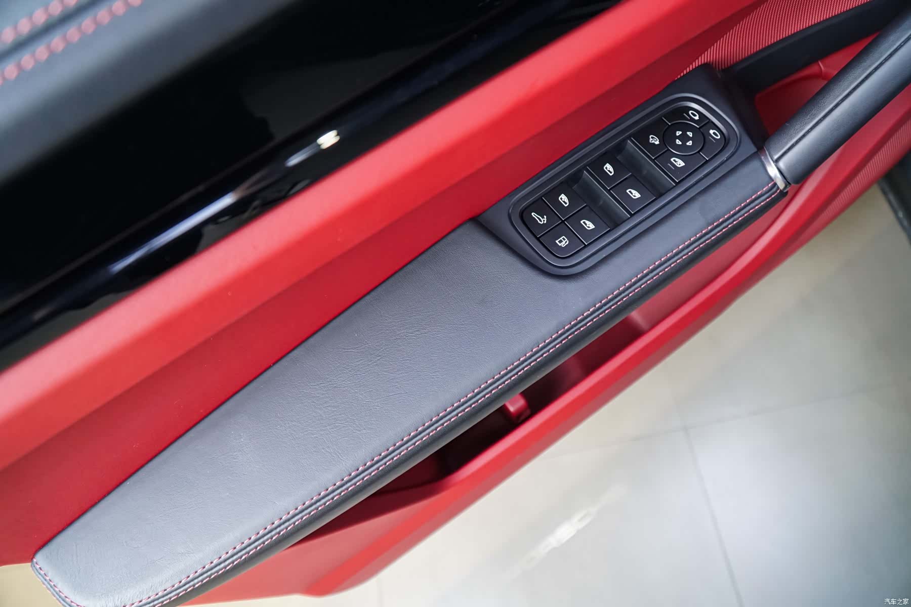 Porsche Cayenne, 2023 14