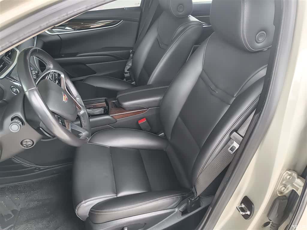 Cadillac XTS, 2018 15