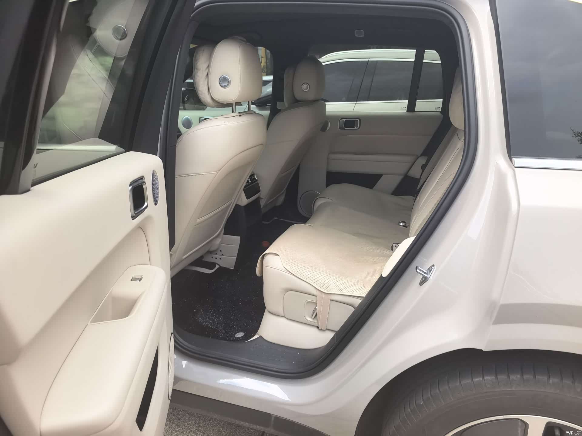 Li Auto L6, 2025 все фото