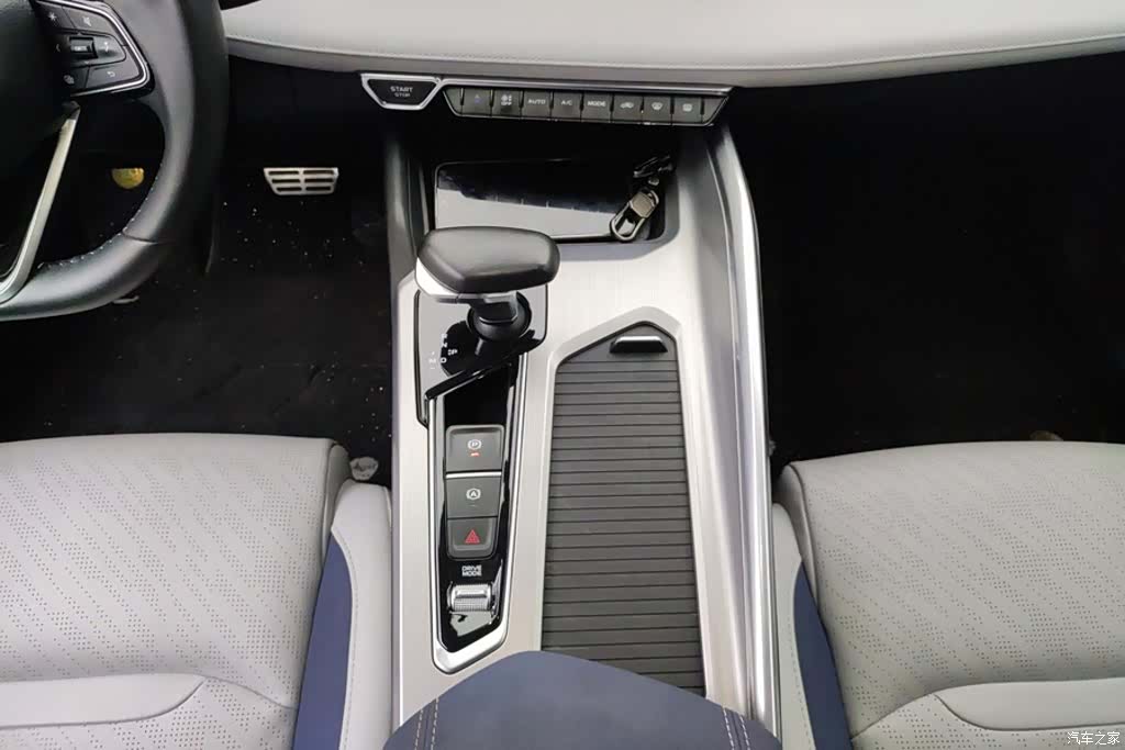 Geely Preface, 2021 16