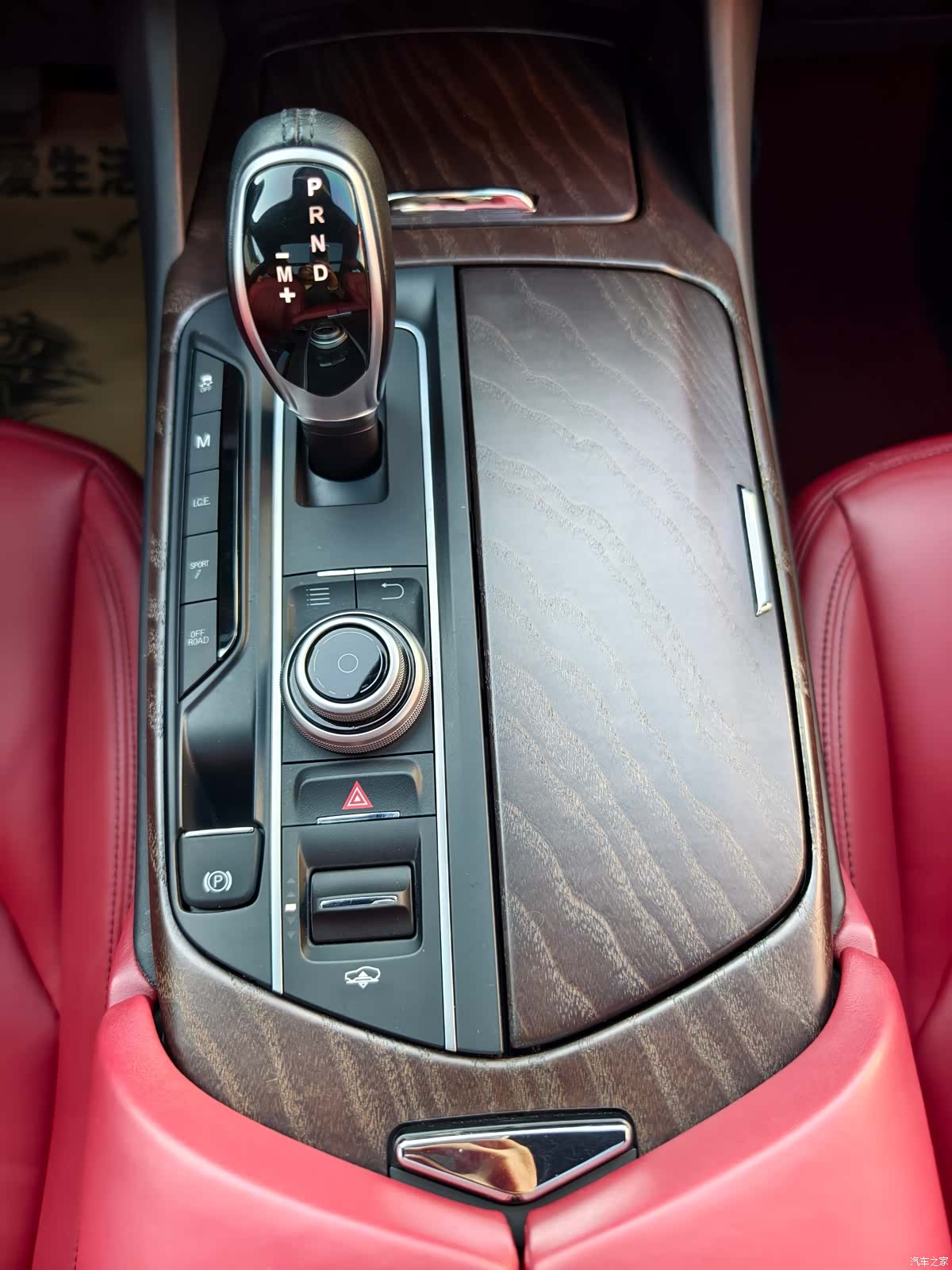 Maserati Levante, 2017 8