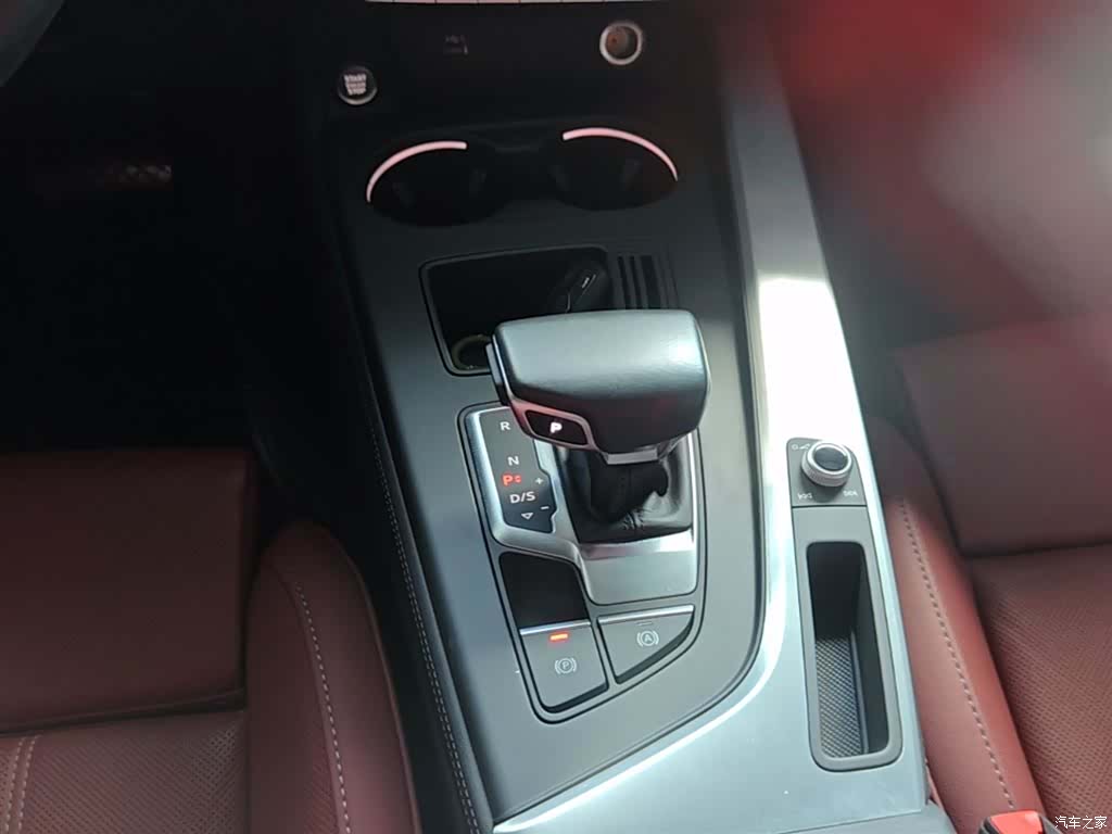 Audi A4L, 2022 14