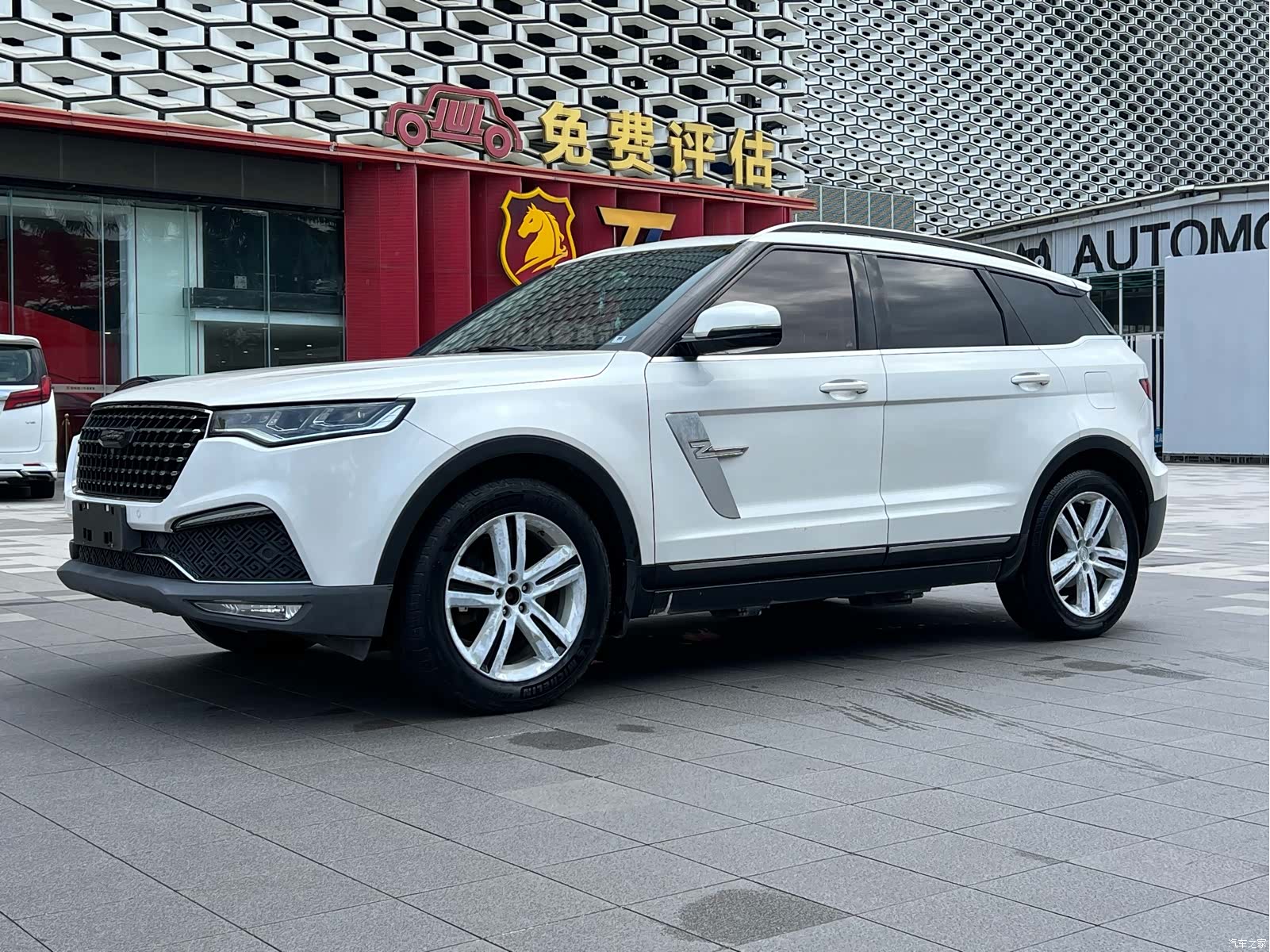 Zotye T700, 2017 1