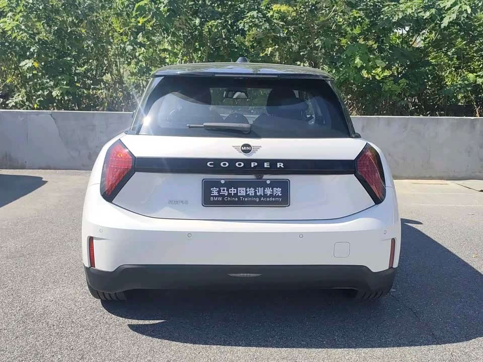 MINI Electric COOPER