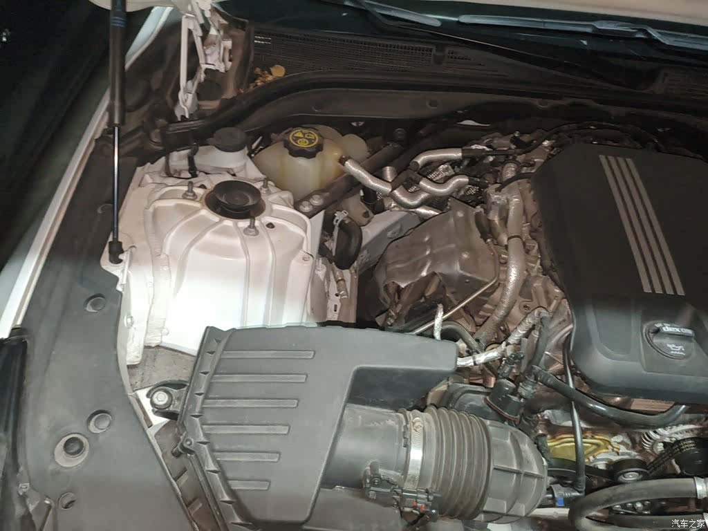 Cadillac CT5, 2022 21