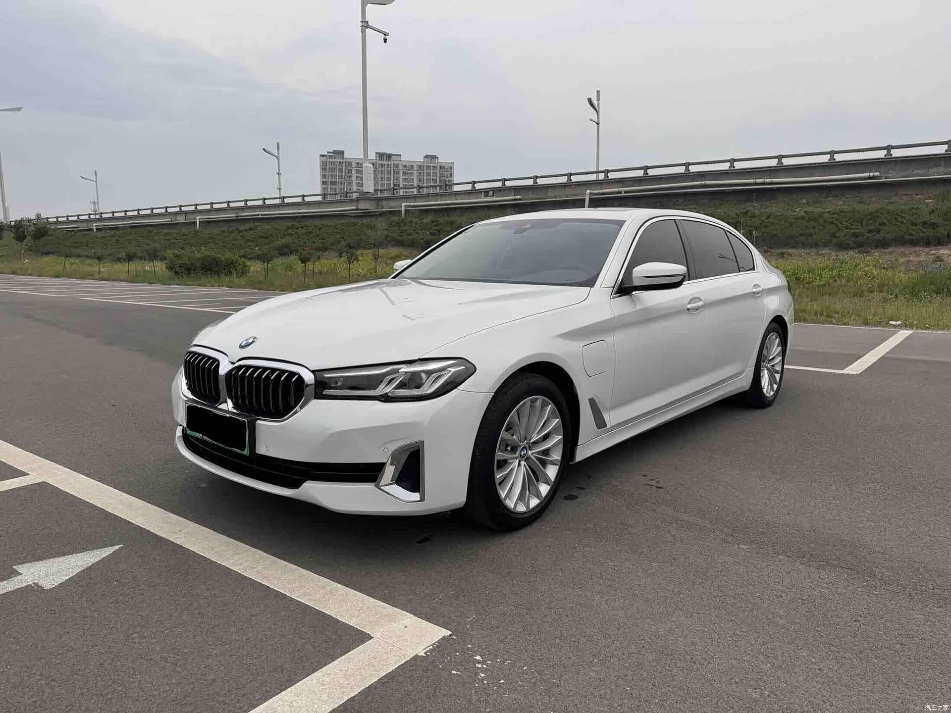 BMW 5 Series, 2021 1