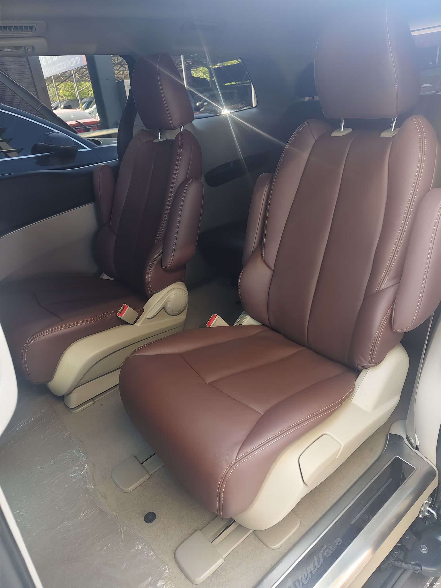 Buick GL8, 2018 7