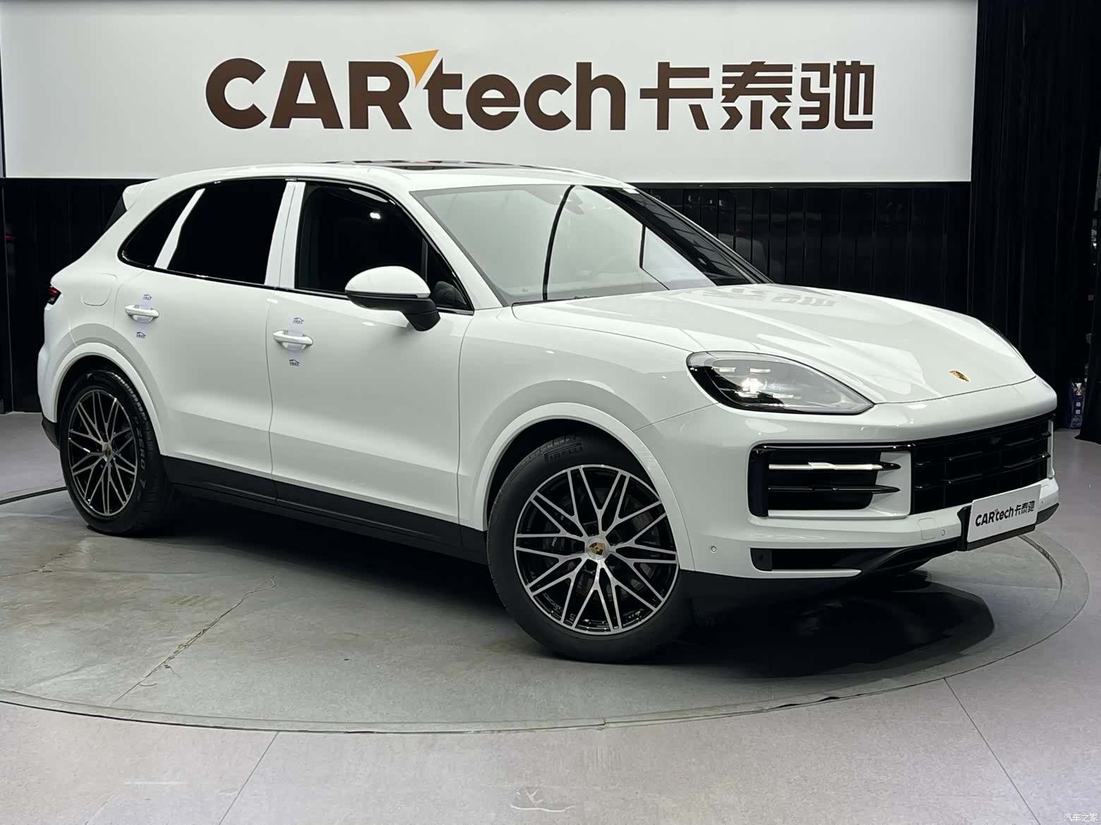 Porsche Cayenne, 2024 2