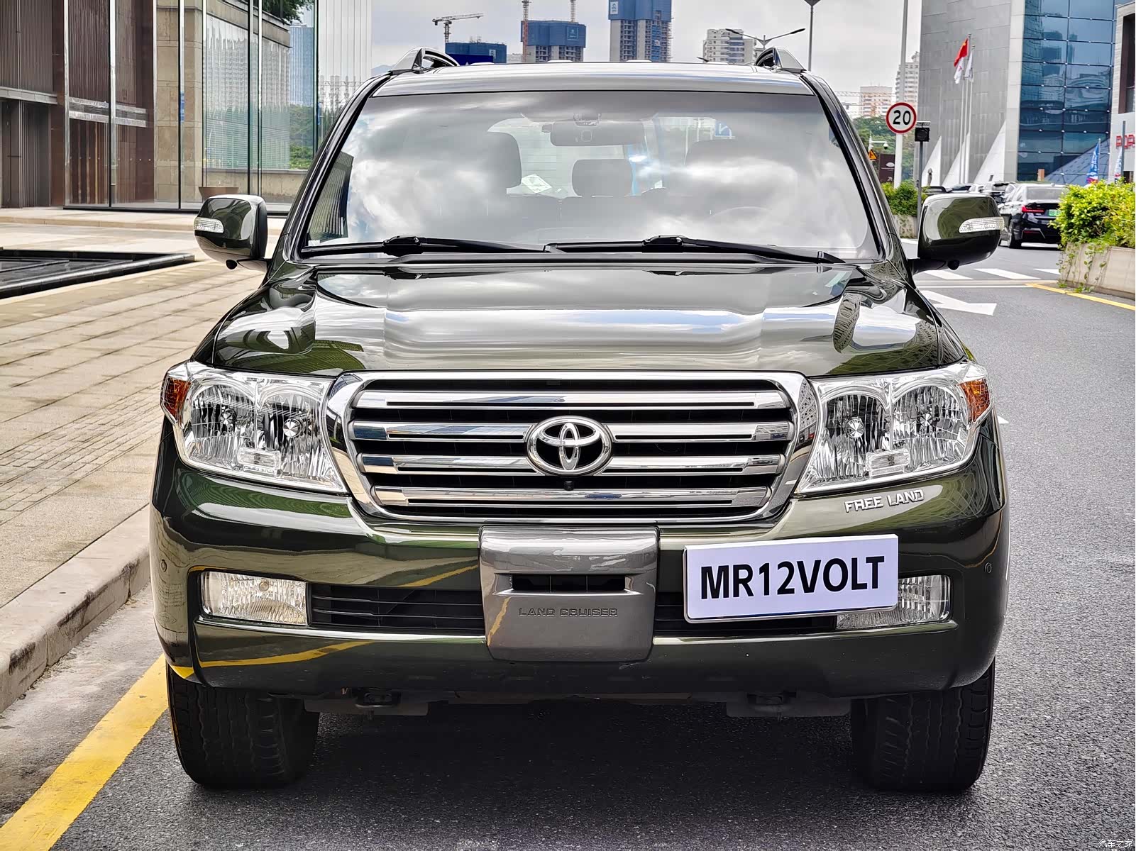 Toyota Land Cruiser, 2012 2