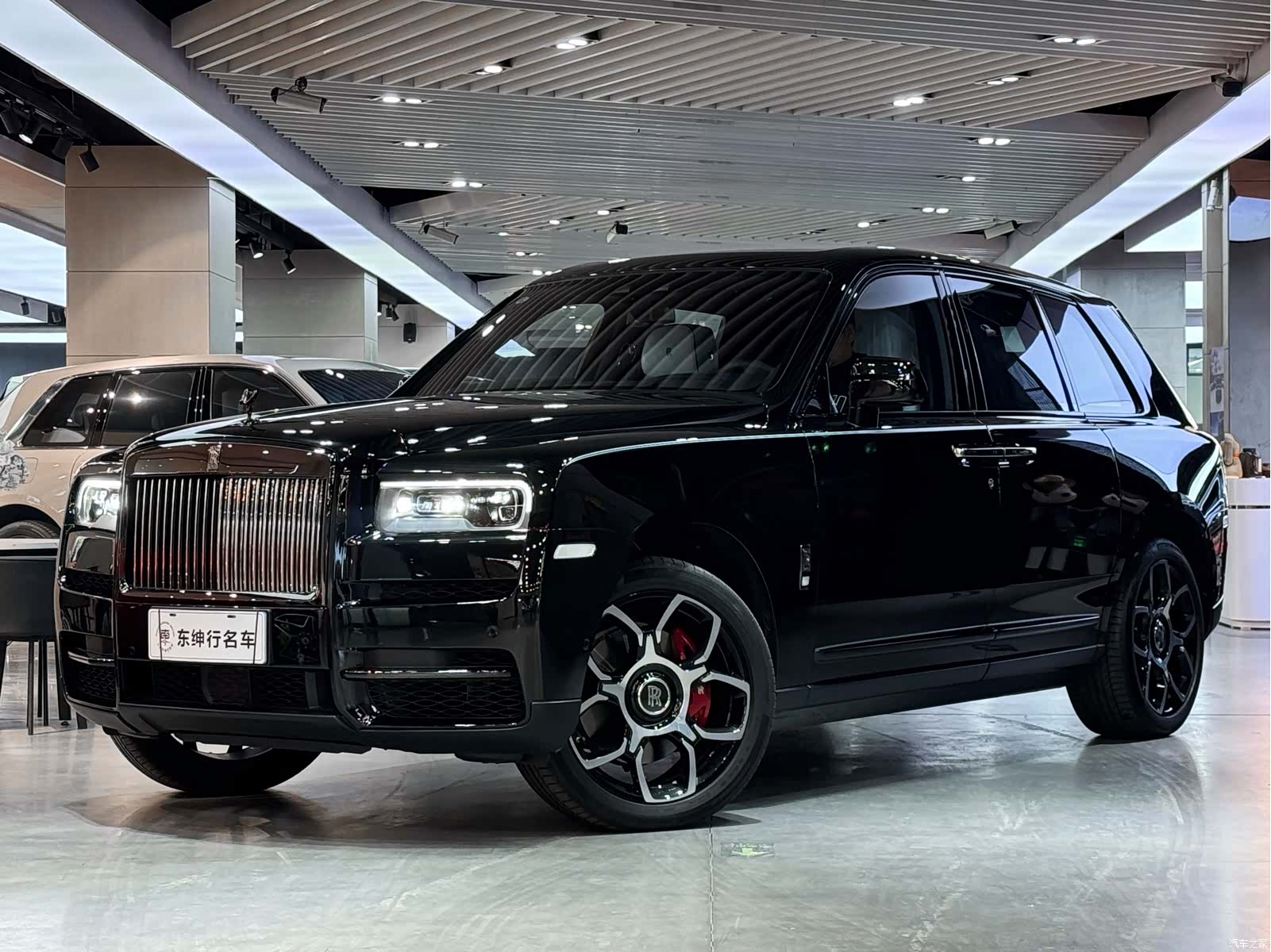 Rolls-Royce Cullinan, 2023 1