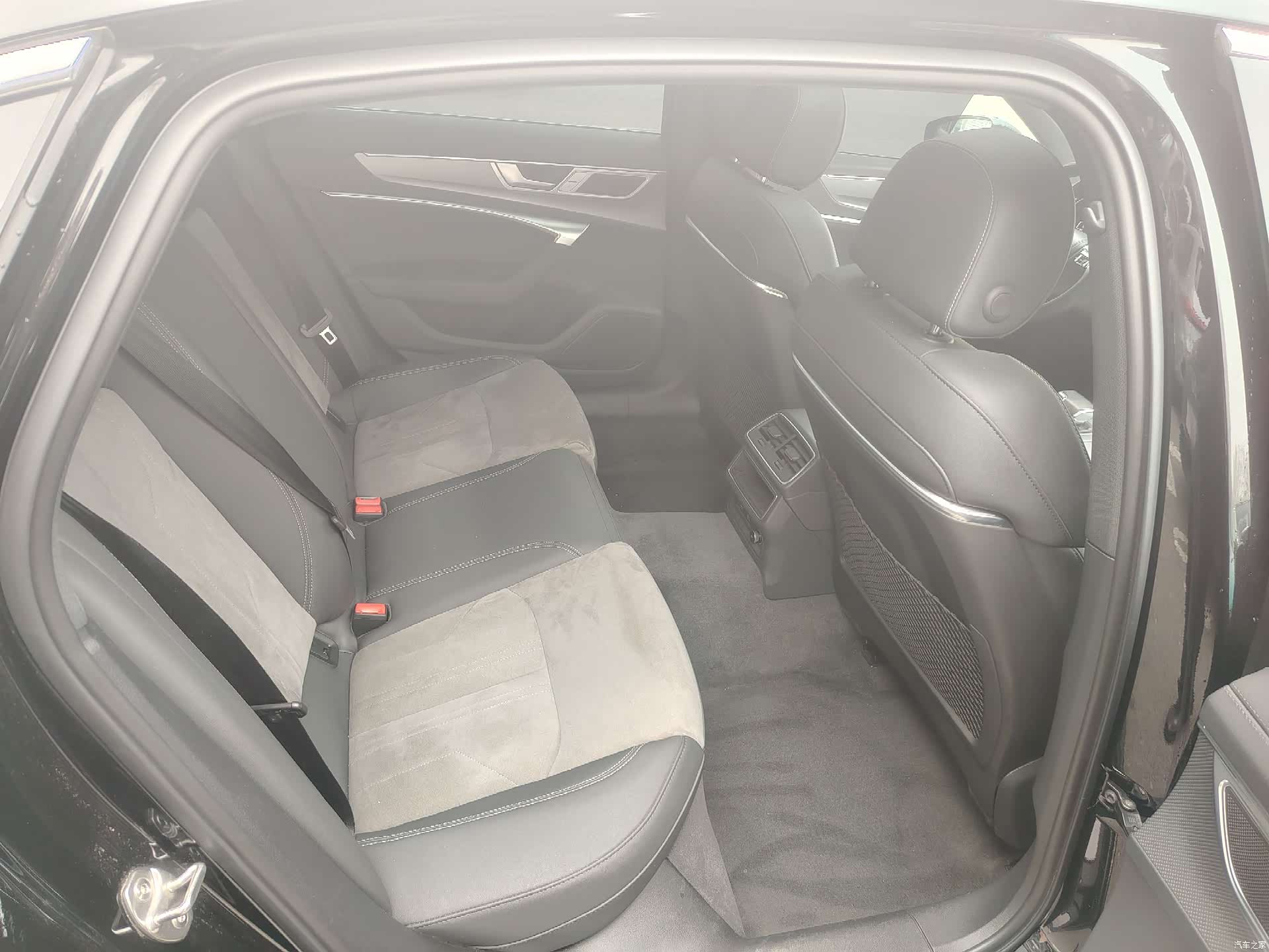 Audi A6L, 2024 15