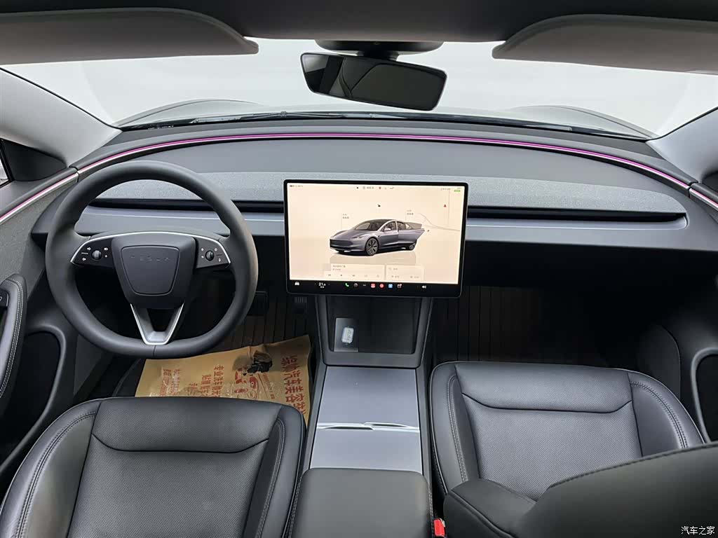 Tesla Model 3, 2024 9
