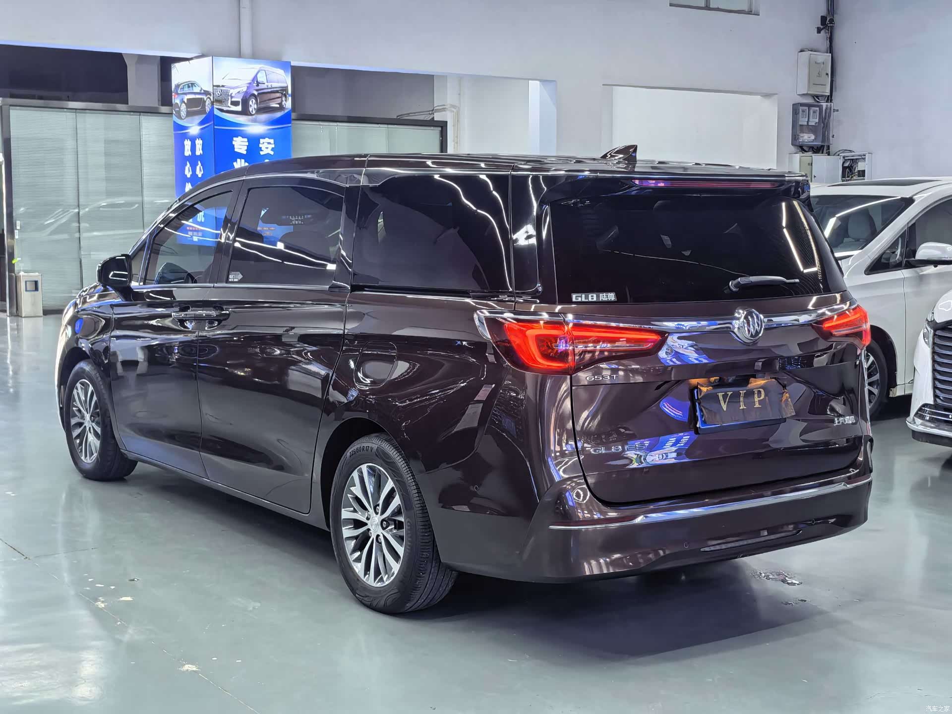 Buick GL8, 2021 18