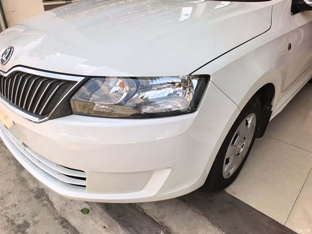 Skoda Rapid, 2015 24
