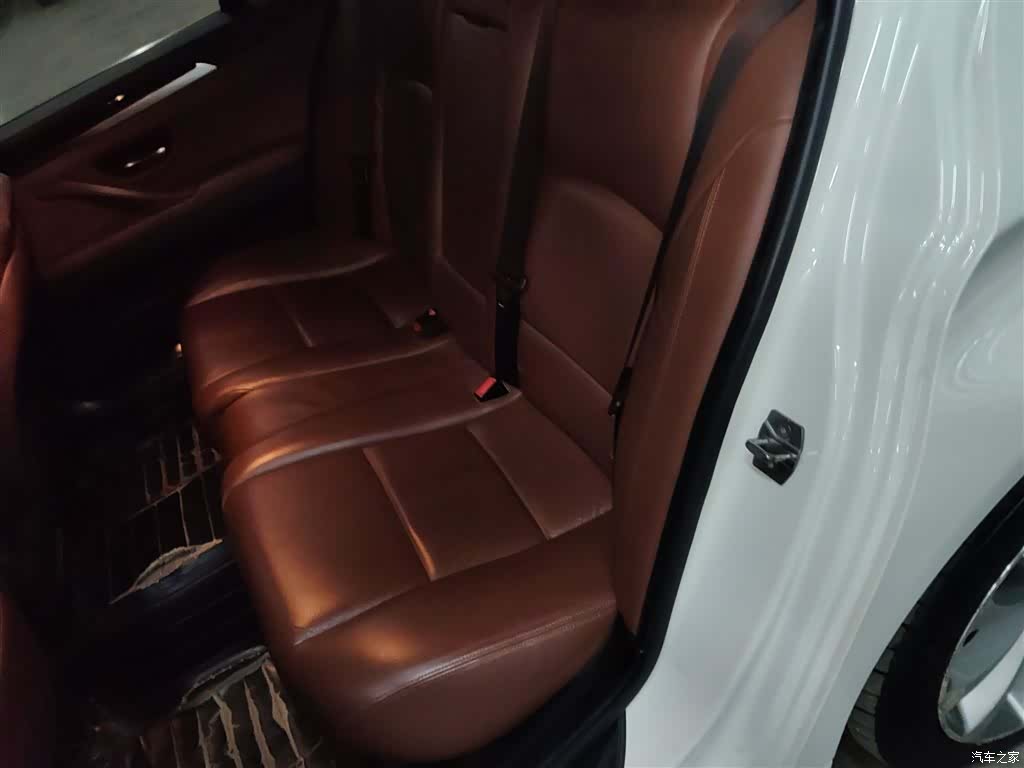 BMW 5 Series, 2016 13