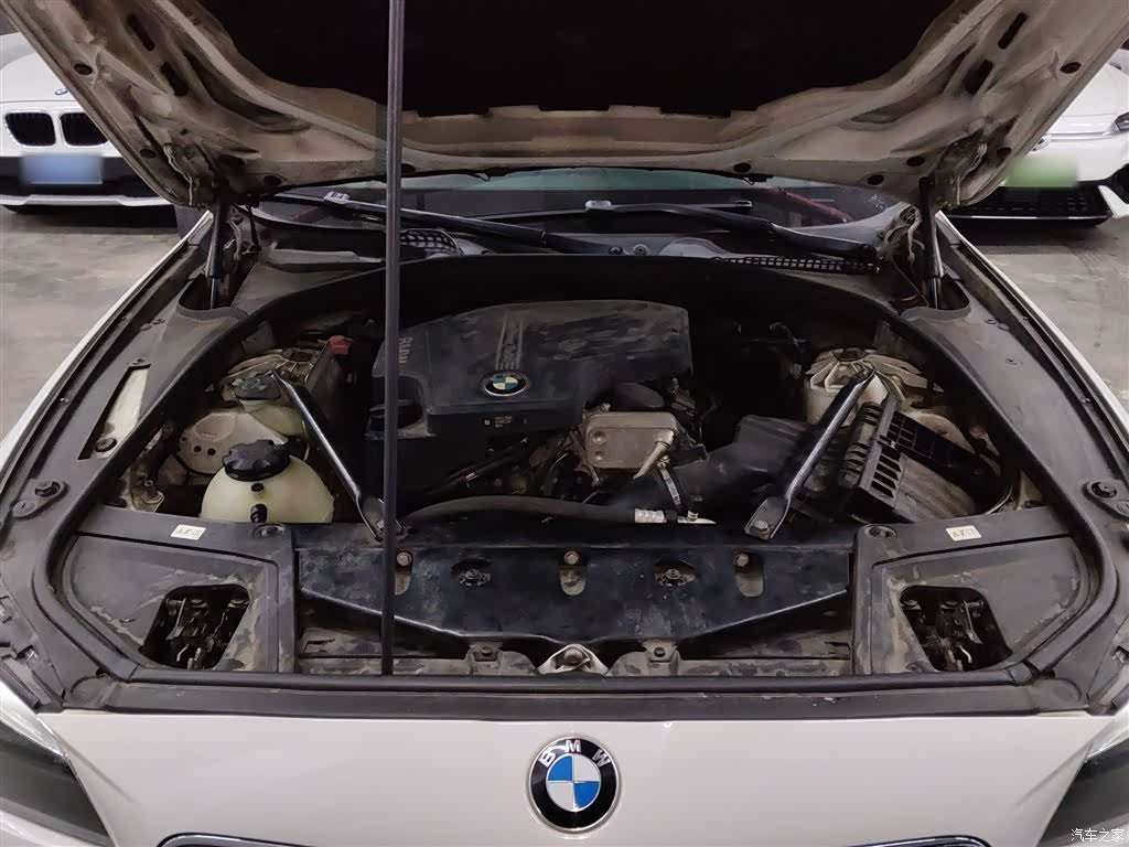 BMW 5 Series, 2016 16