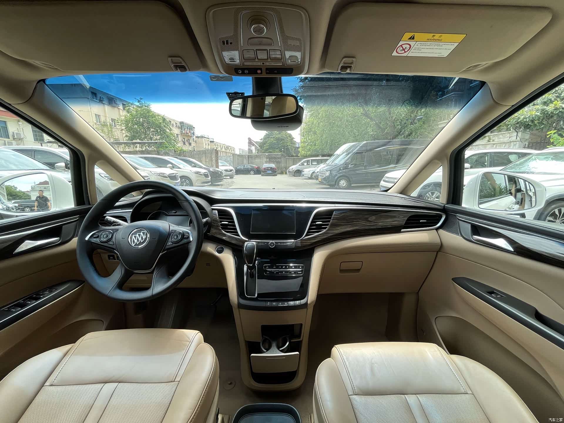 Buick GL8, 2019 8
