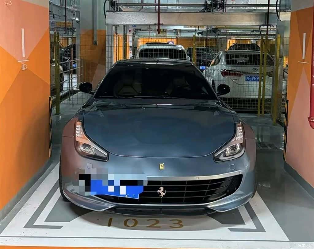 Ferrari GTC4Lus, 2017 2