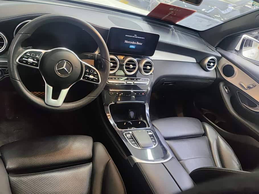 Mercedes-Benz GLC Mercedes-Benz GLC