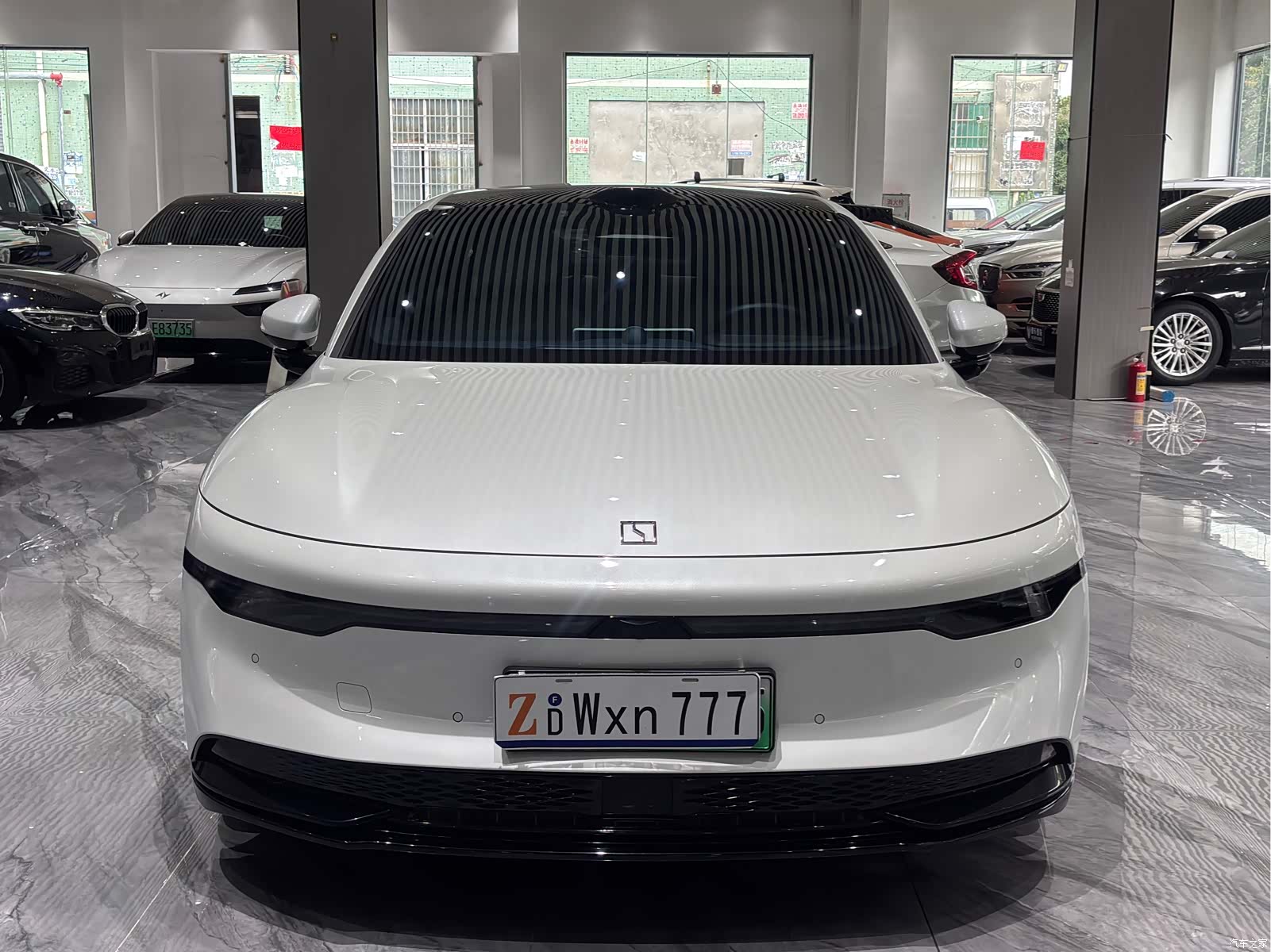 Zeekr 007, 2024 3