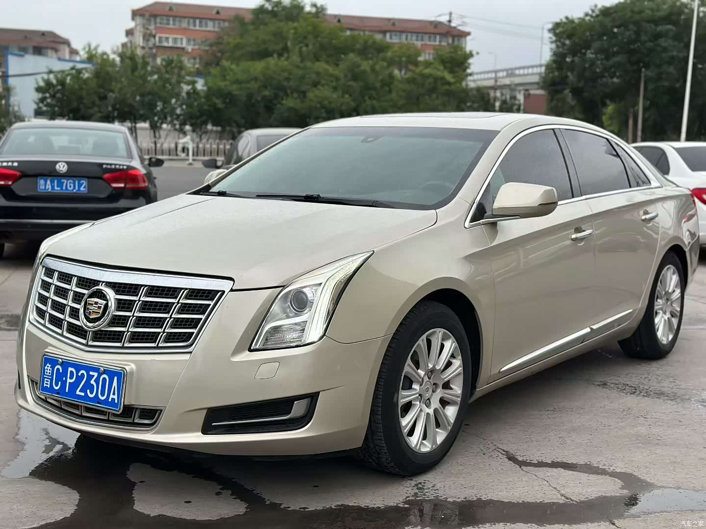 Cadillac XTS, 2014 1