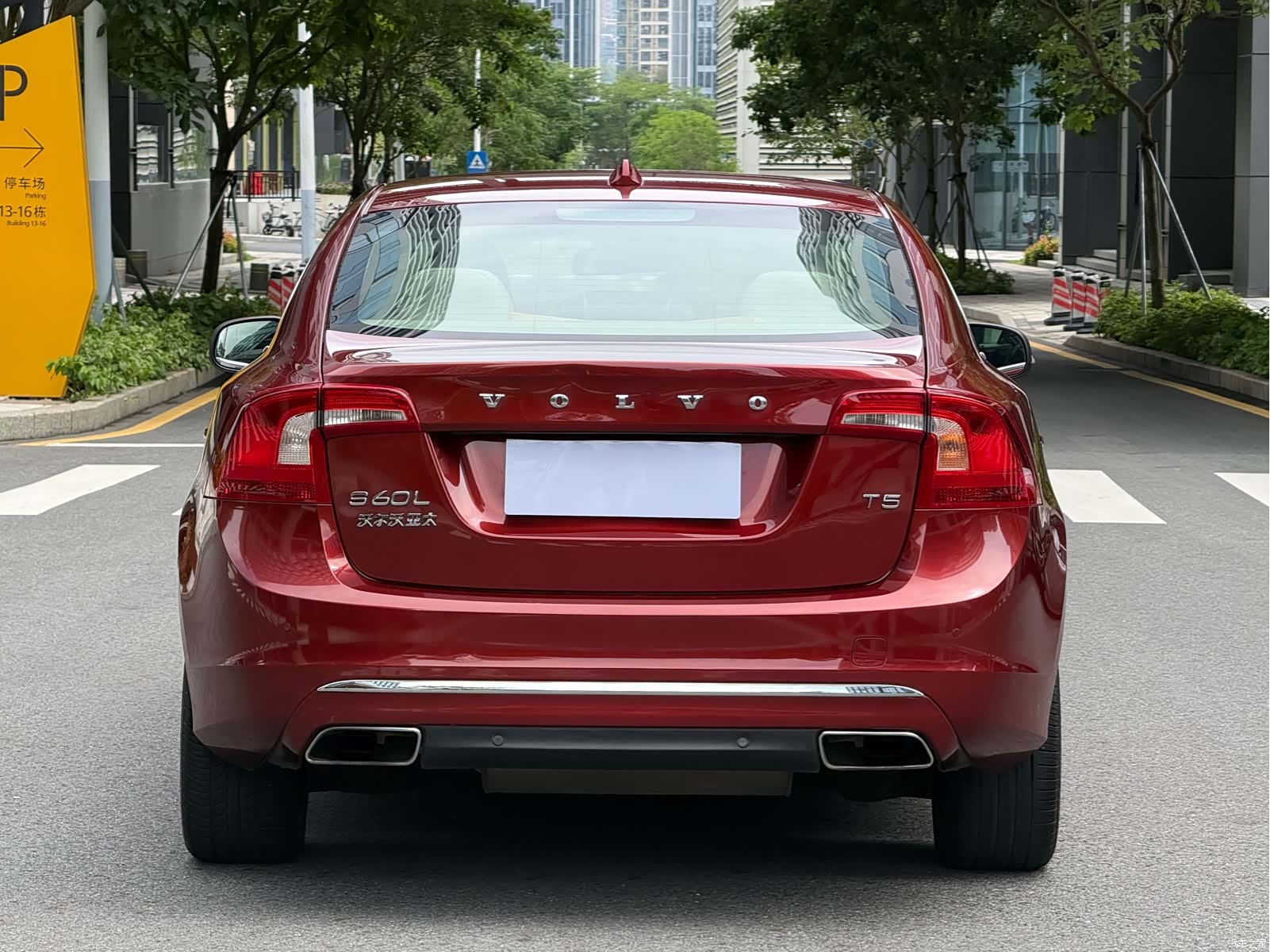 Volvo S60, 2014 все фото