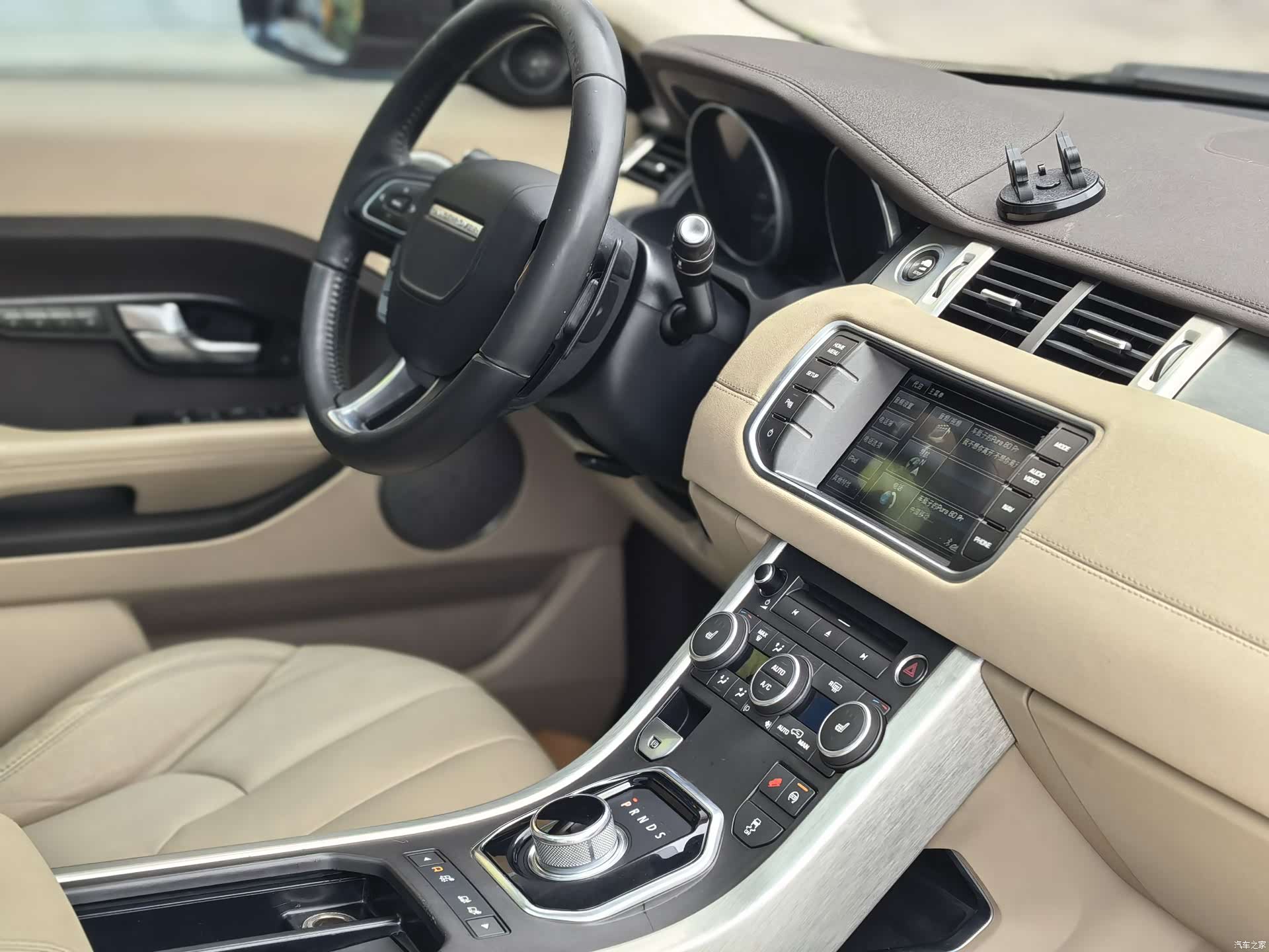 Land Rover Range Rover, 2016 11