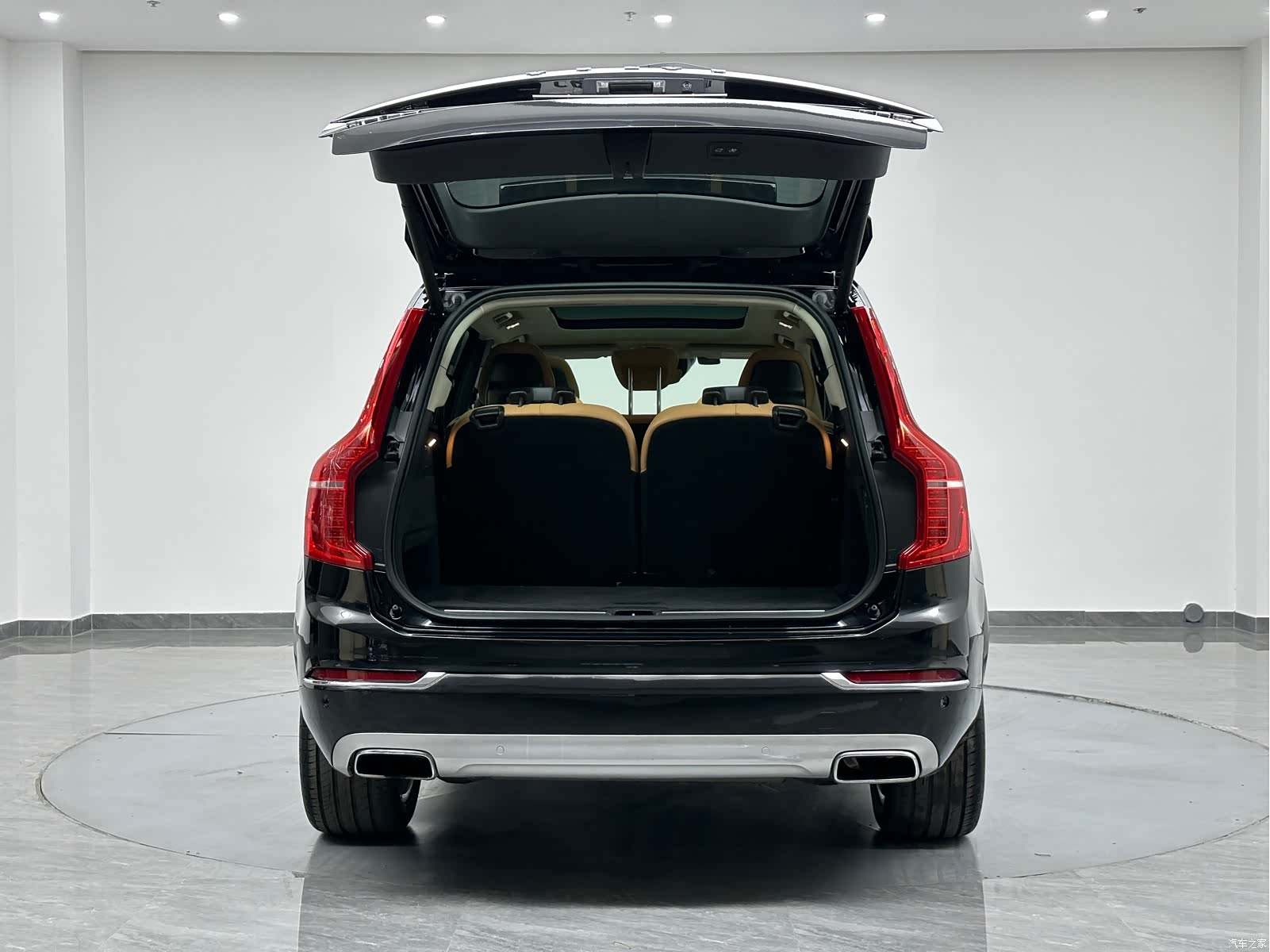 Volvo XC90, 2016 29