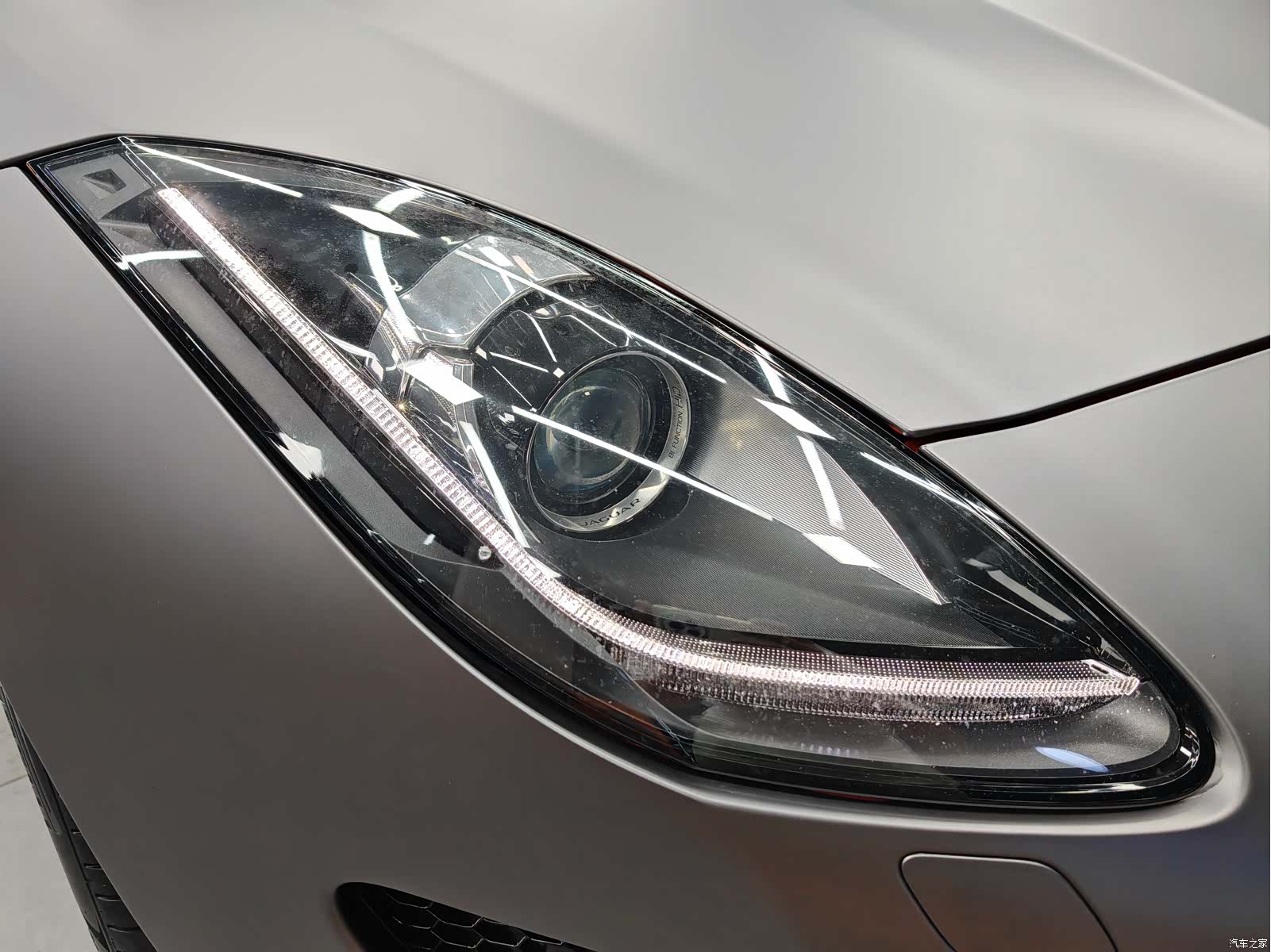 Jaguar F-TYPE, 2015 6