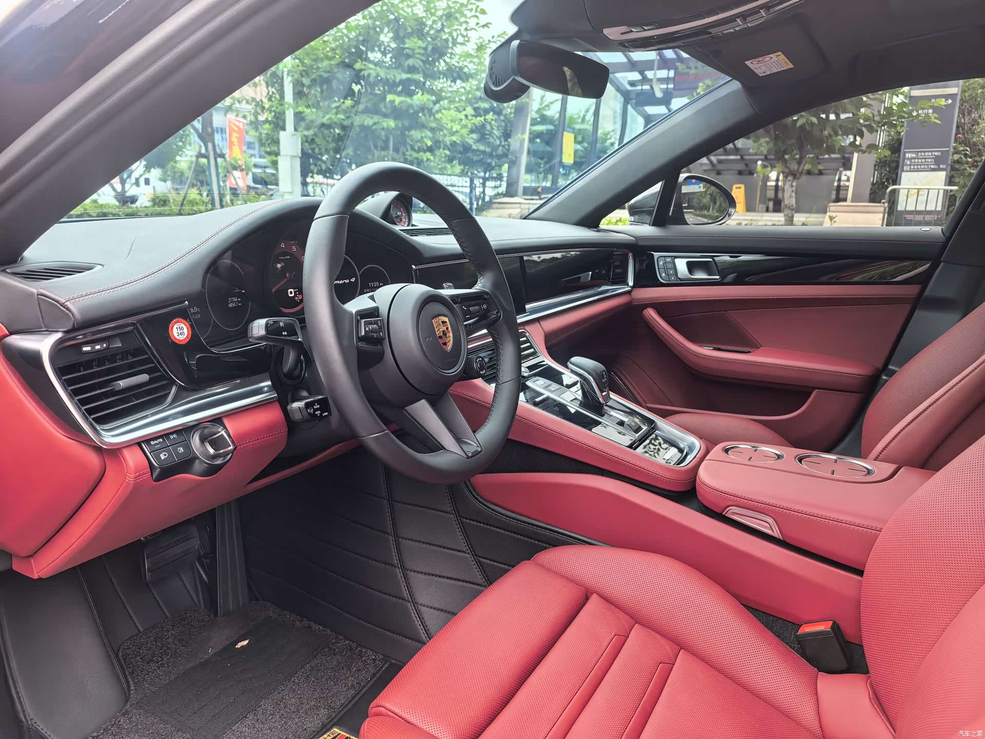 Porsche Panamera, 2022 6