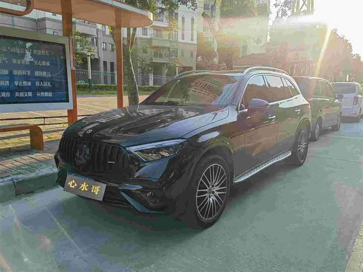 Mercedes-Benz GLC 300 L 4MATIC Luxury 2024