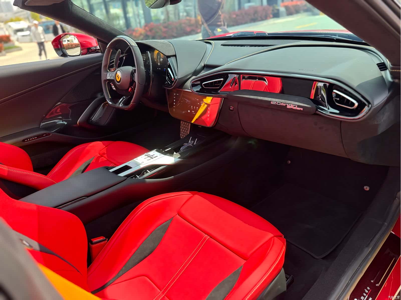Ferrari 12Cilindri, 2026 6