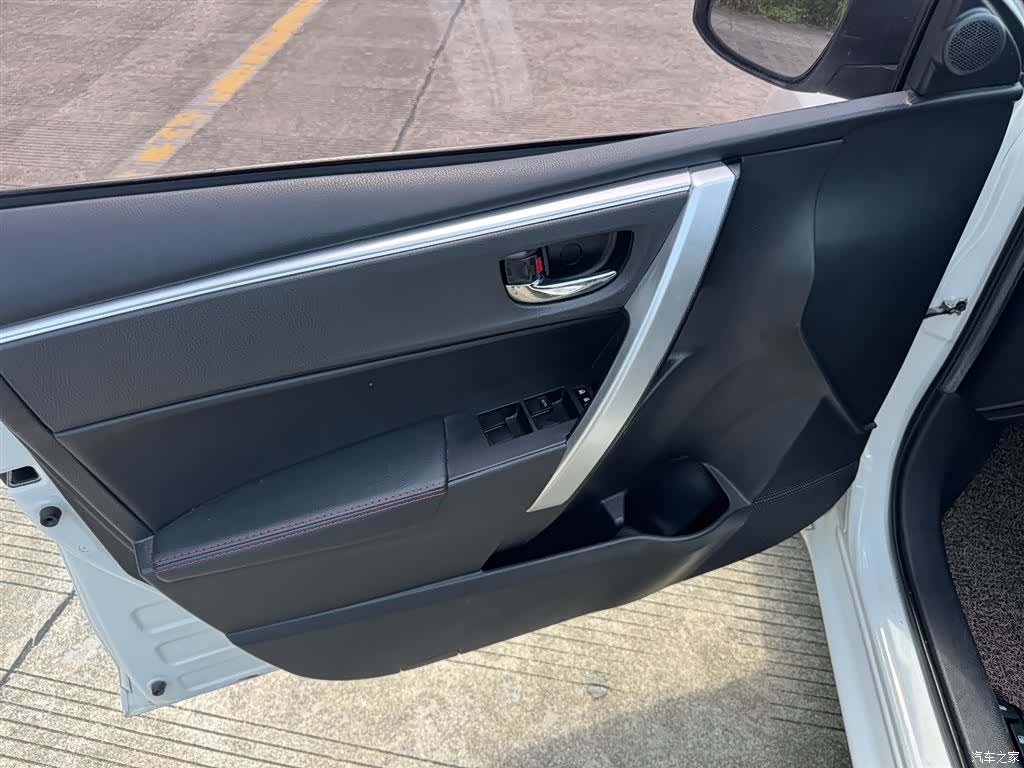 Toyota Corolla, 2019 11